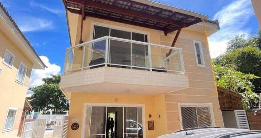 Casa com 4 dormitórios à venda, 126 m² por R$ 765.000,00 - Ipitanga - Lauro de Freitas/BA