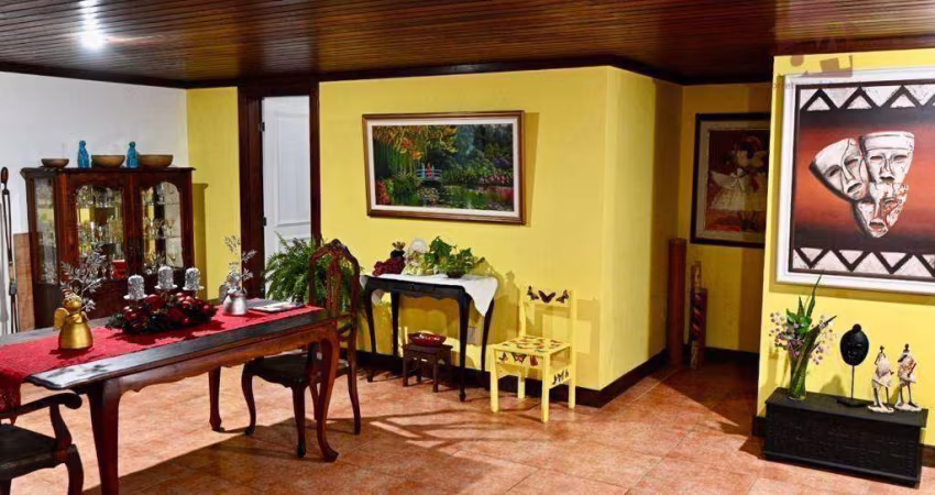 Casa com 6 dormitórios à venda, 600 m² por R$ 3.500.000,00 - Vilas do Atlântico - Lauro de Freitas/BA