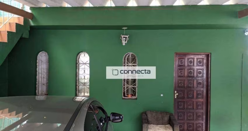 Sobrado com 4 dormitórios à venda, 206 m² por R$ 900.000,00 - Jardim Dourado - Guarulhos/SP