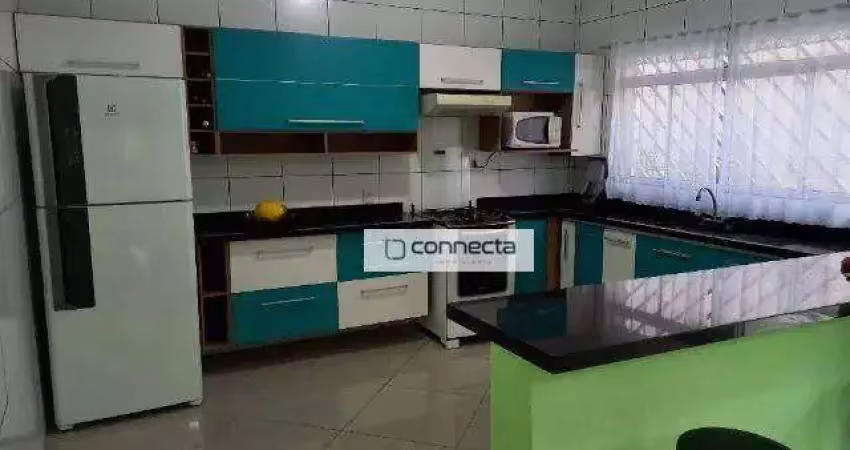 LOCAÇÃO CASA SEMI MOBILIADA COM 3 DORMITÓRIOS, 4 VAGAS, 212m² Por R$ 3.689/mês - Taboão - Guarulhos/SP