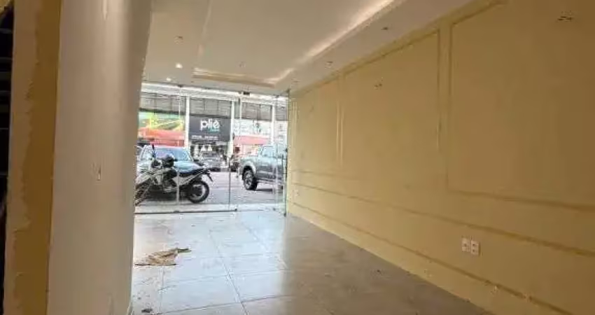 Alugo loja com mezanino na Av Edson Ramalho em Manaíra