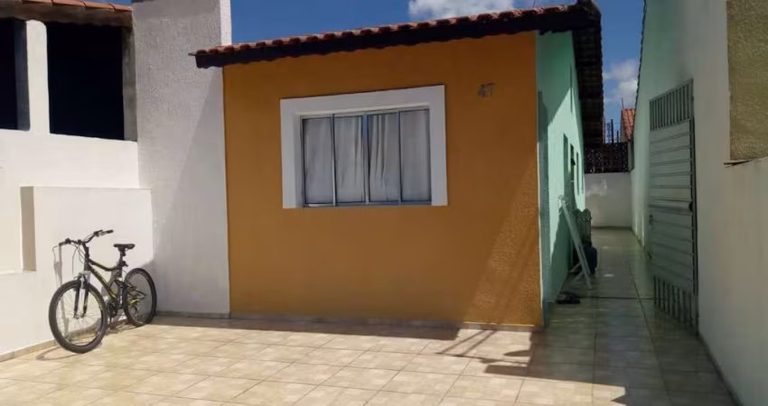 Casa com 2 dormitórios à venda, 61 m² por R$ 270.000,00 - Vila Moraes - Mogi das Cruzes/SP