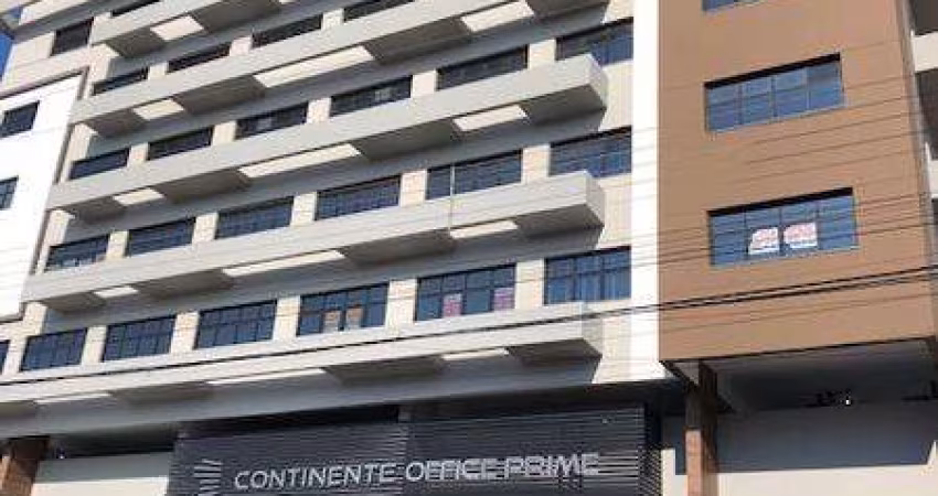 Sala para Aluguel Sala comercial com 2 garagens no bairro Capoeiras. FLORIANOPOLIS