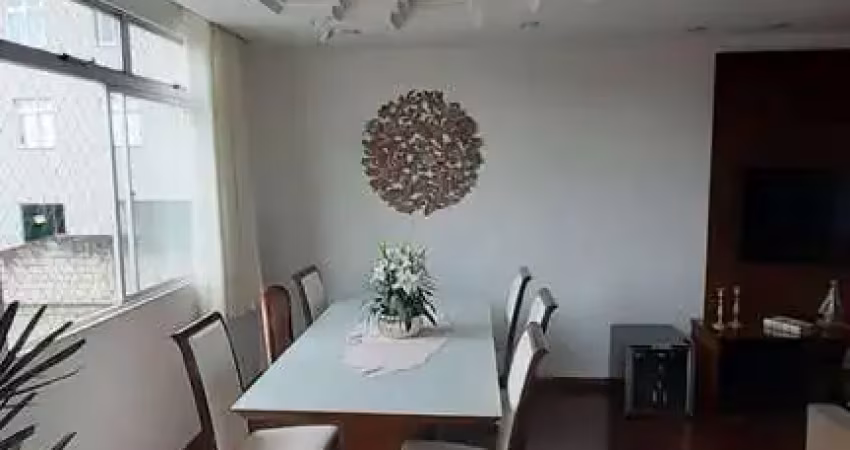 Apartamento com quatro quartos, suíte e duas vagas no caiçara