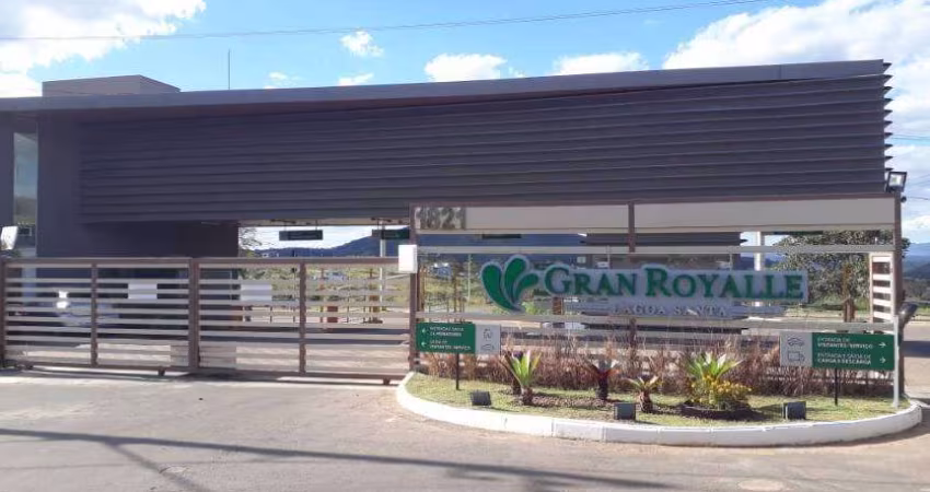 Lotes cond Gran Royalle