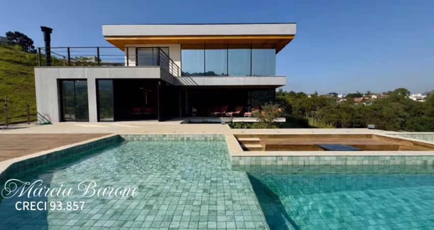 Magnifica casa á venda no Condomínio Itaporã em Atibaia pronta para morar !!!!!