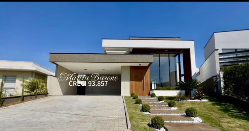 Casa térrea á venda no Condomínio Terras de Atibaia II