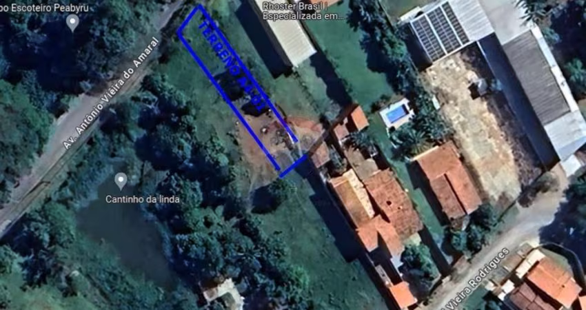 Terreno com 615,96 m2 -escriturado - Araçoiaba da Serra - 5 minutos da região central.