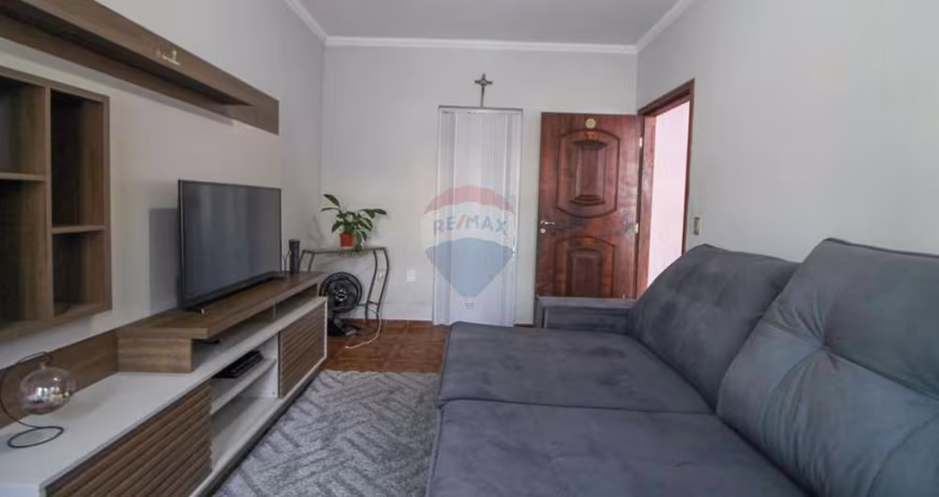 Casa à venda, 03 quartos, sendo 01 suíte, no Jardim Abaete em Sorocaba SP