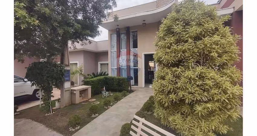 Casa térrea com 3 quartos sendo 1 suíte  no Condomínio Horto Florestal 3 - Sorocaba