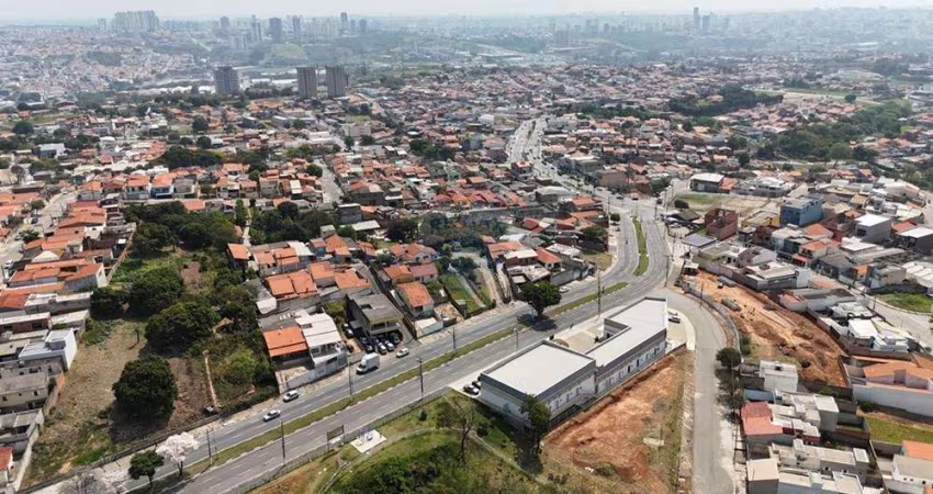 Salão Comercial 03 Perfeita em Votorantim, SP!