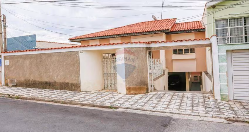 Excelente casa com 4 dorms sendo 1 suíte à venda na Vila Hortência - Sorocaba - São Paulo
