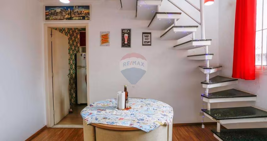 Cobertura com terraço, à venda no Condomínio Stanza D'ouro - 102 m²