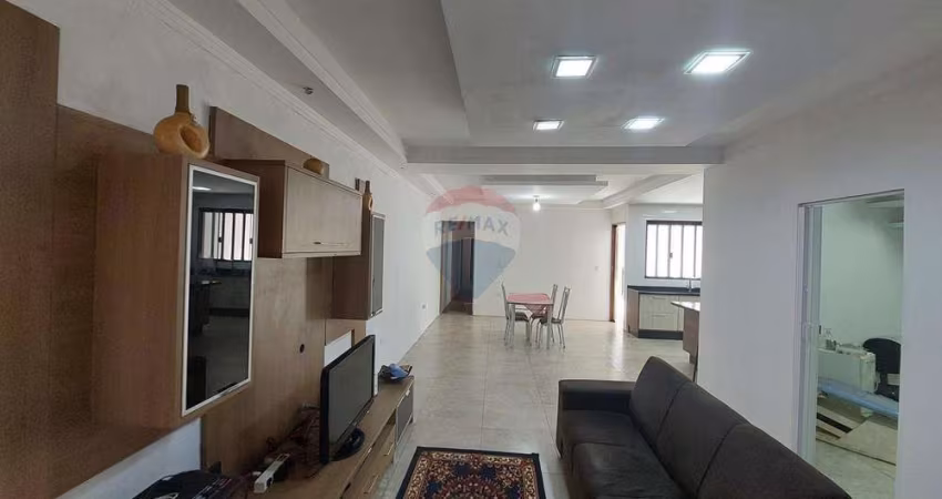 Casa à Venda com 2 quartos, sendo 1 suíte com 245 m², Jardim Betânia