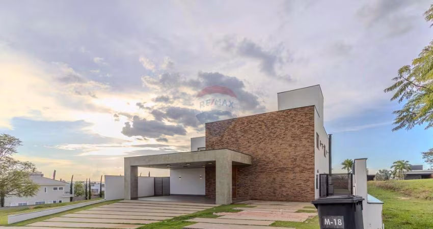 Casa à venda com 4 suítes, 523 m² de área útil, 1001 m² terreno, por R$ 4.200.000 - Condomínio Residencial Saint Patrick - Sorocaba/SP