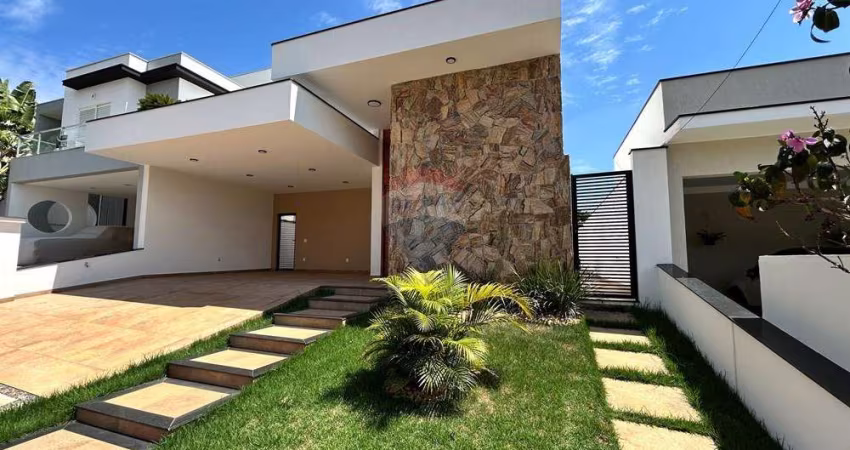 Casa Térrea, Nova, em Condomínio Fechado, com 3 dormitórios, sendo 3 suítes(1 master com closet), 4 vagas de garagem