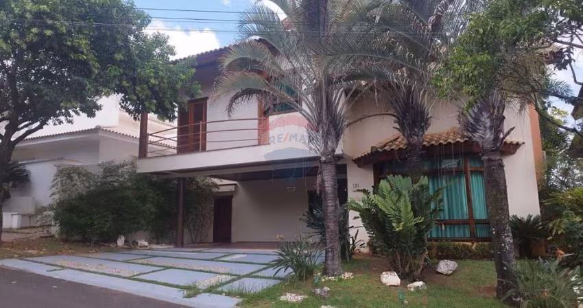 Casa para locação 4 quartos, sendo 2 suítes, 400m², no Condomínio Village Saint Claire, Alto da Boa Vista em Sorocaba-SP.