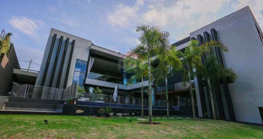 Casa á venda no Condominio Village Ipanema II R$ 3.450.000,00