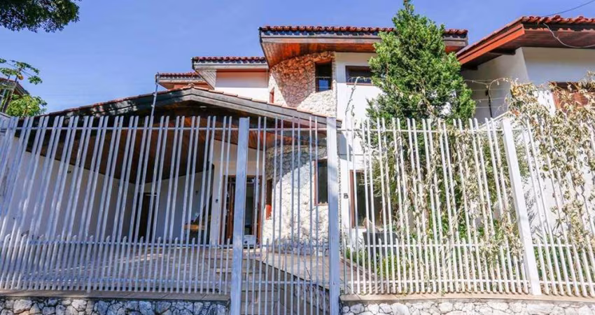 Sobrado para locação com 480m², 5 quartos, 04 suítes, Parque Campolim - Sorocaba.