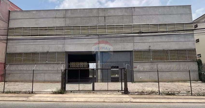 Galpão Comercial para Locação – Rua Isaltino Guanabara Rodrigues da Costa, 745 e 755