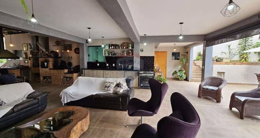 Casa para locação, 4 quartos (1 suíte) piscina e área gourmet deslumbrante
