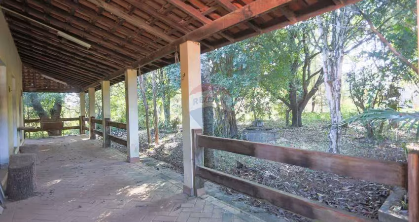 Refúgio de 2.000 m2  com 2 quartos em araçoiaba da serra: visite!