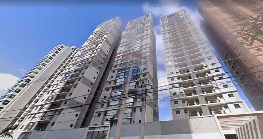 Apartamento com 2 dormitorios sendo 1 suite e 2 vagas de garagem coberta