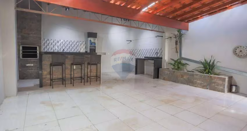 Casa com 3 quartos à venda na Rua Carmelina Garcia, 1, Jardim São Pedro, Votorantim