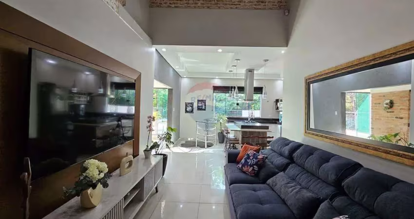 Casa para locação, 4 quartos (1 suíte) piscina e área gourmet deslumbrante