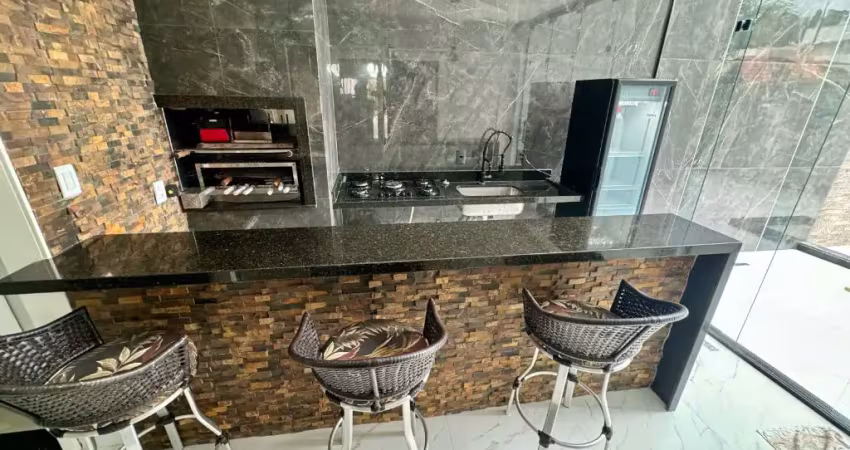 Duplex condomínio forest hill  vendo ou alugo avaliamos proposta de compra e locação