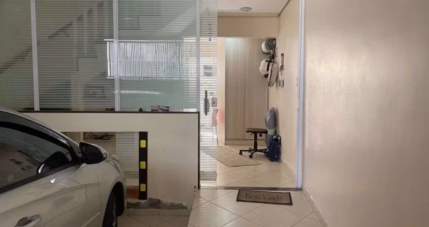 Sobrado residencial transformado em comercial com 97 m², 2 quartos