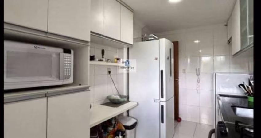 Apartamento à venda, no Condomínio Bosque Imperial,  em Lauro de Freitas, Pitangueiras, com 3 quartos, 82m²