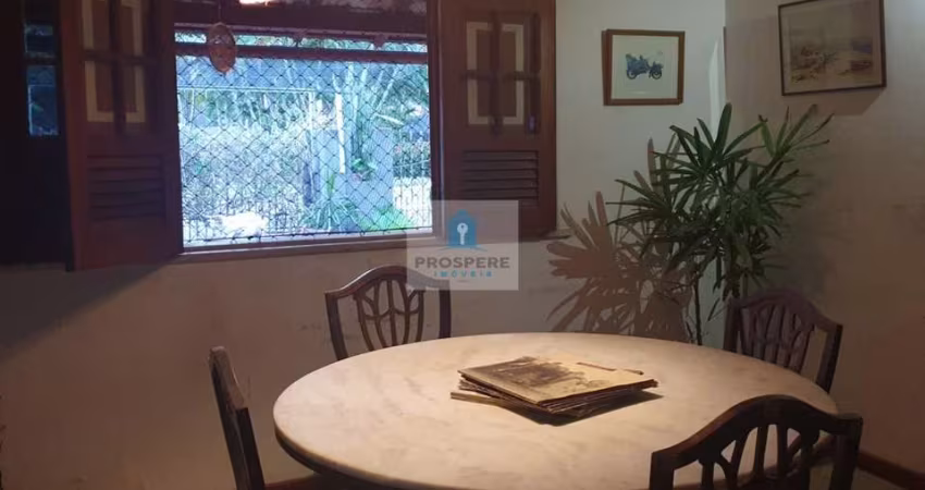 Casa ampla com 3 quartos