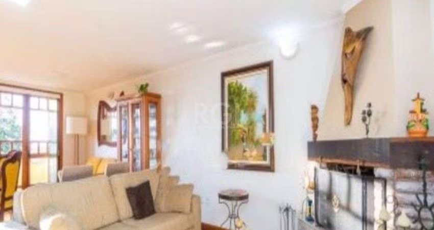 Casa 3 dormitórios à venda Teresópolis Porto Alegre/RS