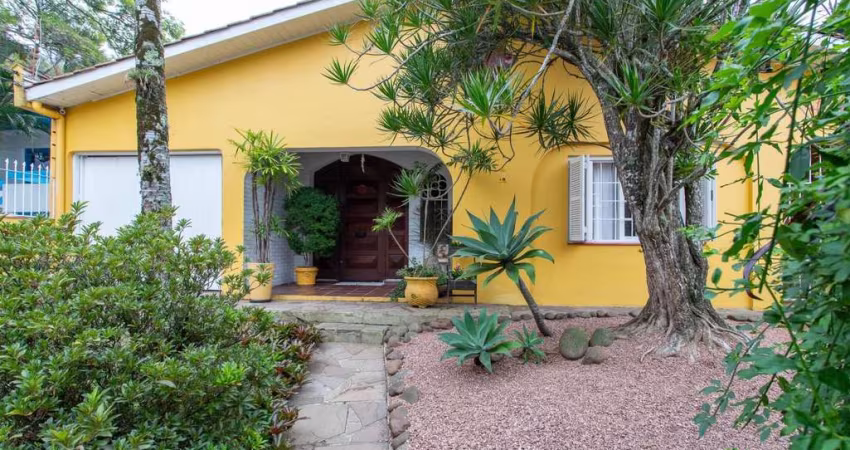 Casa 5 dormitórios à venda Vila Assunção Porto Alegre/RS