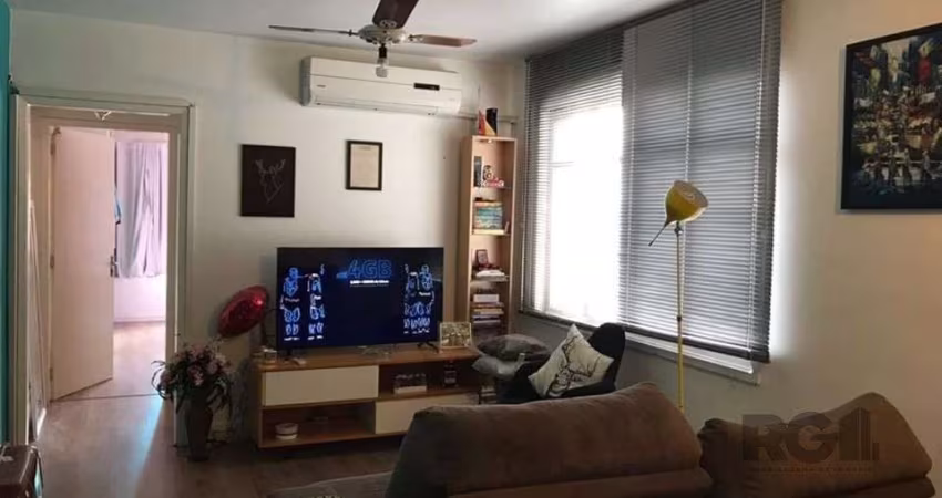 Apartamento 1 dormitórios à venda São João Porto Alegre/RS