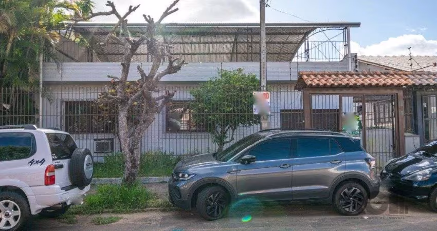 Casa no Sarandi de 2 dormitórios e 2 vagas