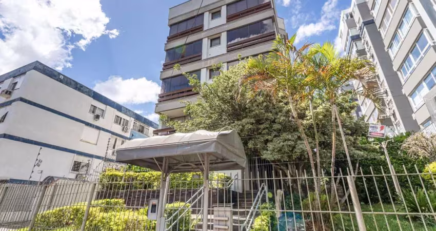Cobertura no bairro petrópolis de 3 dormitórios terraço e 2 vagas