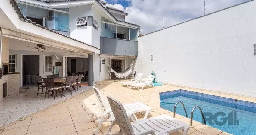 Casa sobrado no alto petrópolis de 5 dormitórios e 3 vagas