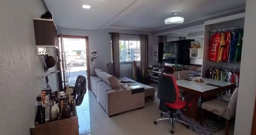 Casa com 2 dormitórios no bairro Hípica