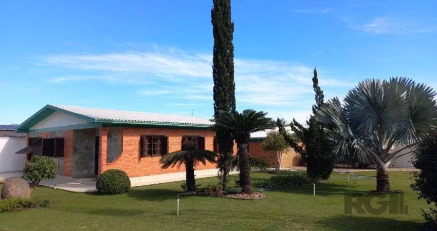 Casa 161m² - 2 dormitórios, 4 vagas no bairro Santo Onofre em Viamão
