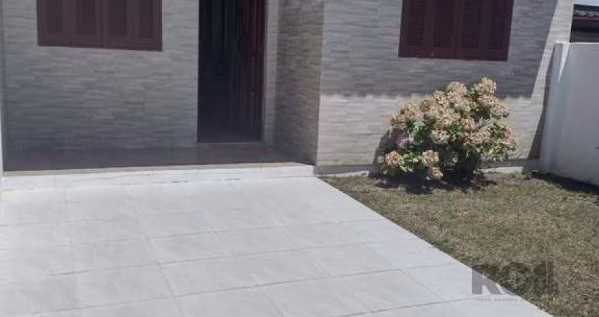 CASA -  2 dorms - 2 vagas - 57,00 m² - CIDREIRA