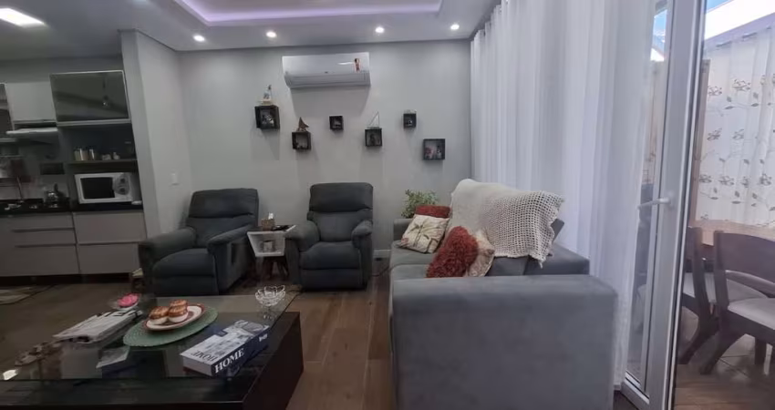Espaço e Conforto definem  este sobrado  3 dormitórios espaçosos, todos com saca