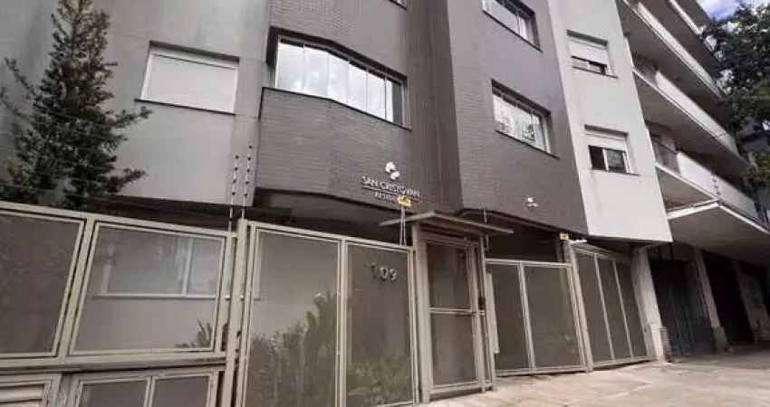 Apartamento com 2 dormitórios, sendo 1 suíte, 1 vaga, no bairro floresta, em por