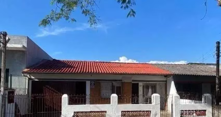 Casa com 3 quartos à venda na Rua Eugênio Rodrigues, 2600, Restinga, Porto Alegre