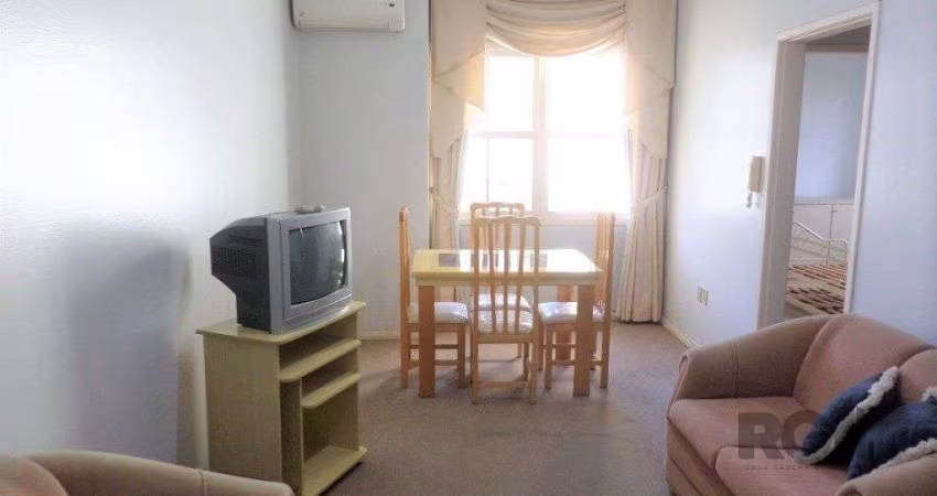 Apartamento no bairro Rio Branco de 2 dormitórios desocupado