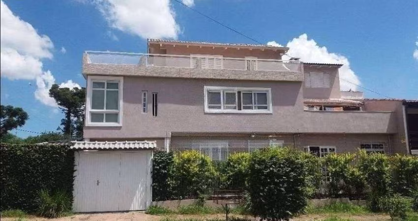 Excelente casa de 188m² com 5 quartos sendo 2 suítes