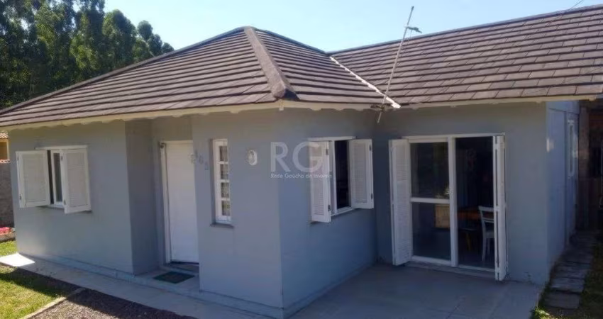 Casa para Venda - 69.98m², 2 dormitórios, 4 vagas - Jardim Dos Lagos