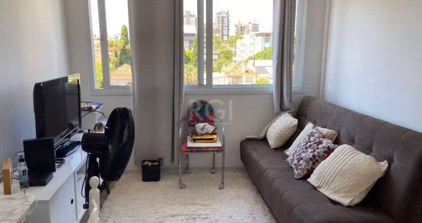 Apartamento para Venda de 2 dormitórios, 1 vaga - Petrópolis