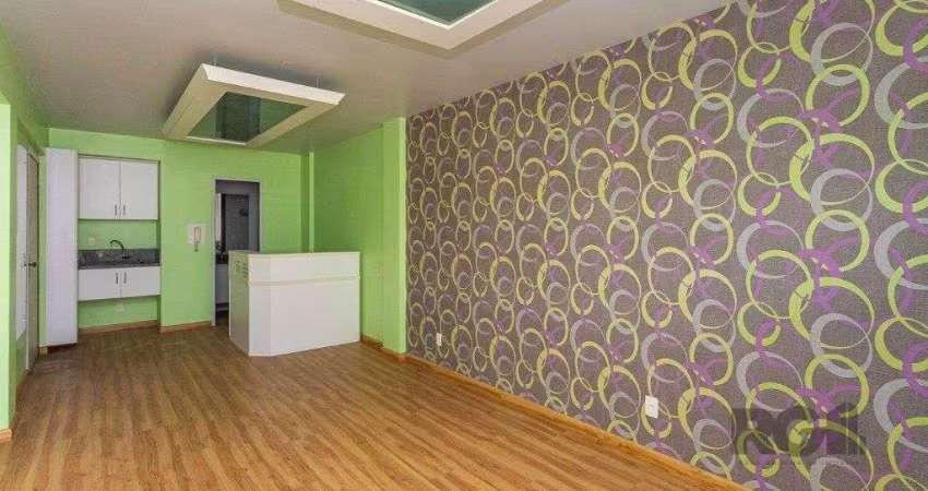 Sala comercial no Menino Deus desocupada
